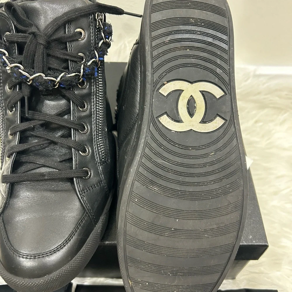 Chanel sneakers use very good condition - Picture 5 of 8